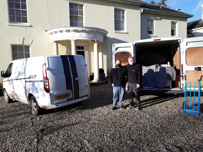 Business listing image