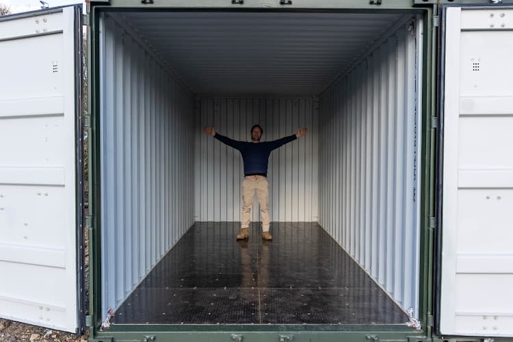 Business listing image