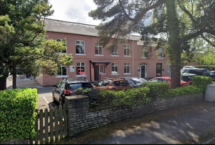 Business listing image