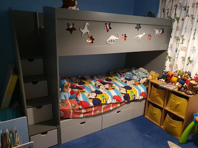 Business listing image