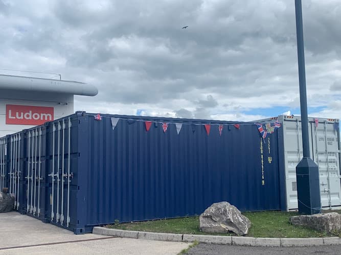 Business listing image