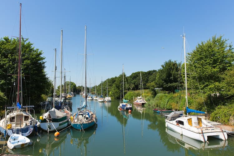 Business listing image