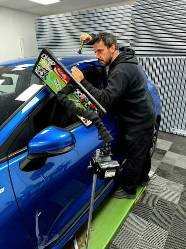 Business listing image