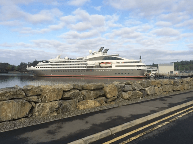 Business listing image