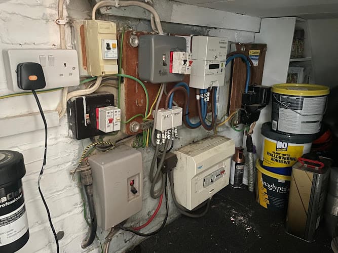 Business listing image