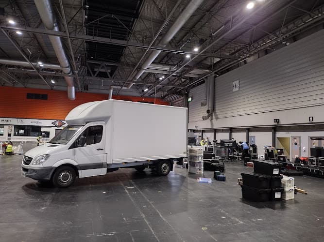 Business listing image